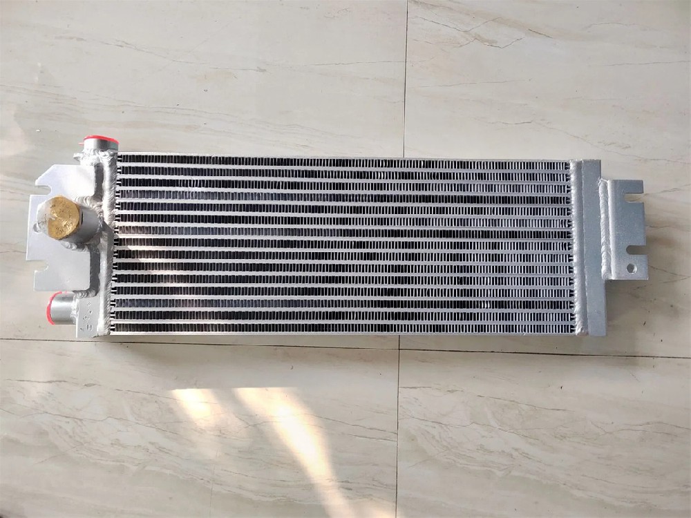 601-3543油冷却器芯